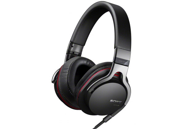 Sony-MDR1RNC-2.jpg